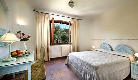 Standard Double or Twin Room with Sea View