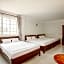 Phu Hong Hotel