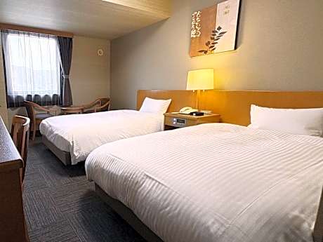 Twin Room - Non-Smoking - No Daily Cleaning
