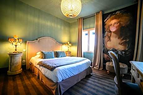 Small Double Room