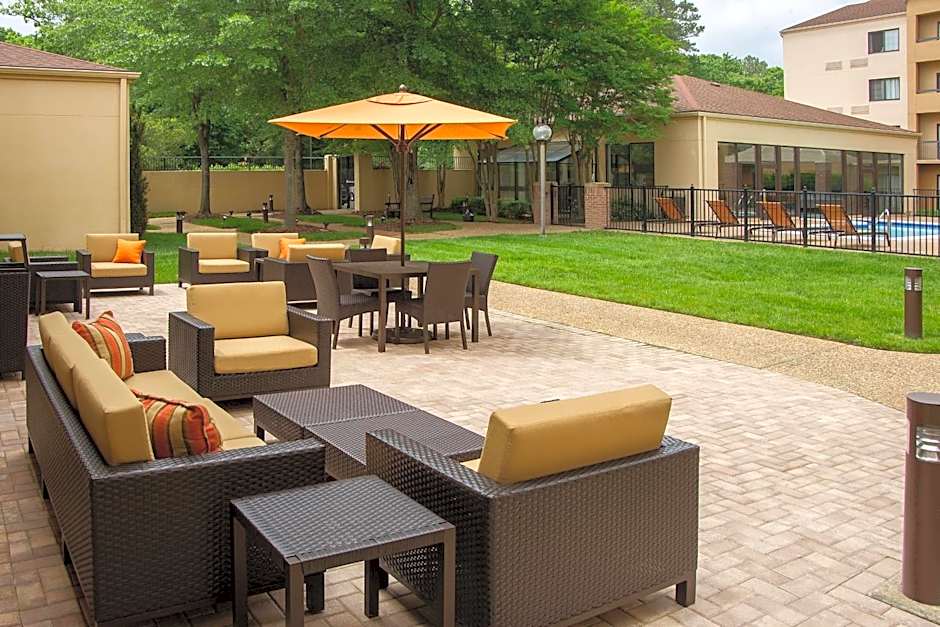 Courtyard by Marriott Williamsburg Busch Gardens Area
