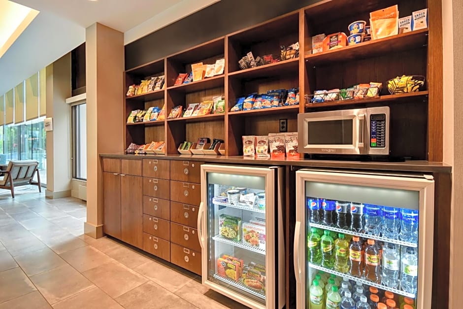 Four Points by Sheraton Boston Newton