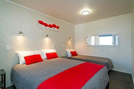 Deluxe Suite with Sea View