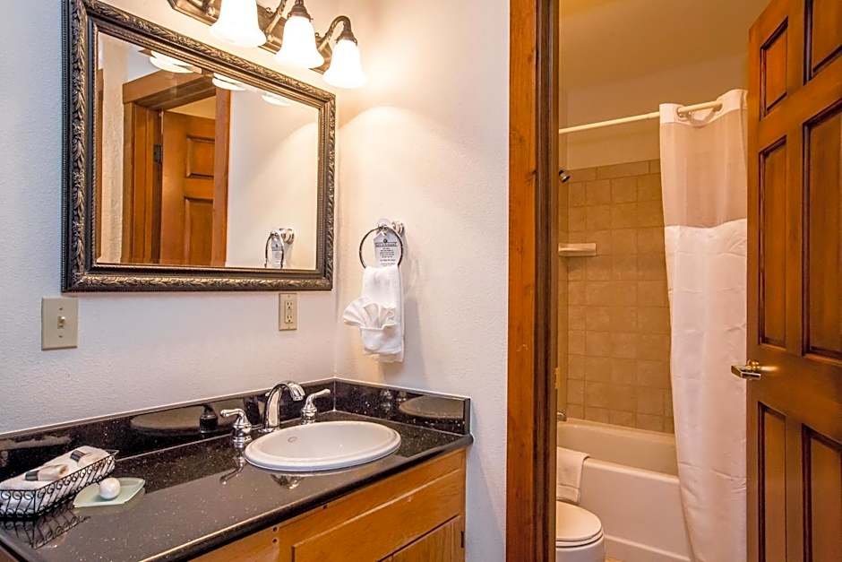 Kandahar Lodge at Whitefish Mountain Resort