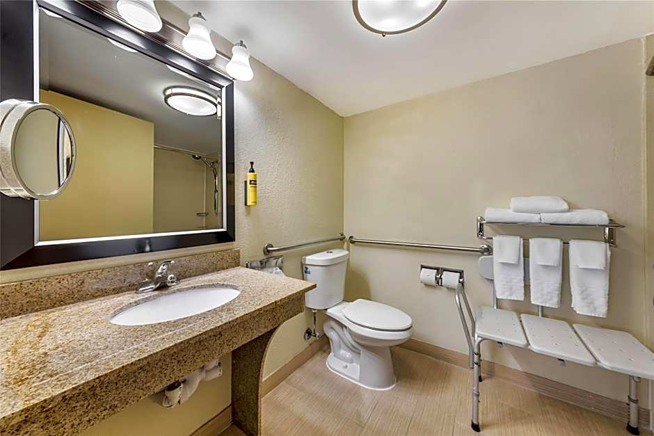 Best Western Plus North Miami/Bal Harbour