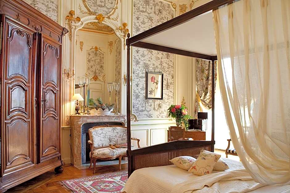 Chateau Colbert