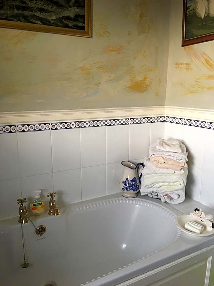 Wynberg House Bed & Breakfast Swansea