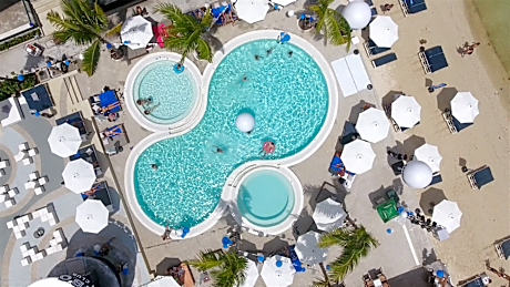 Combo Beach Hotel Samui