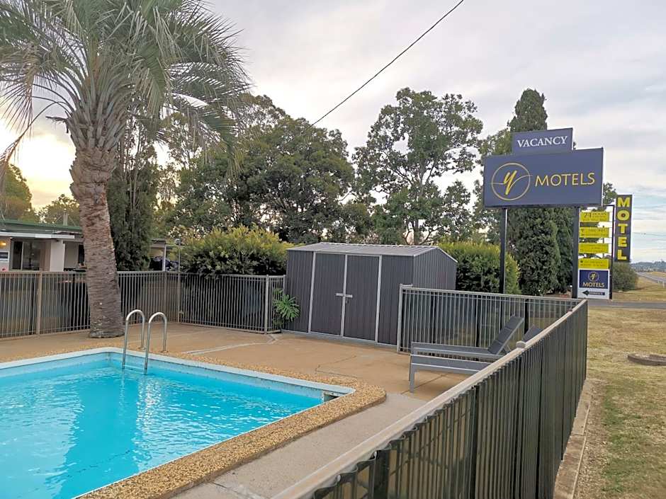 Y Motels Kingaroy