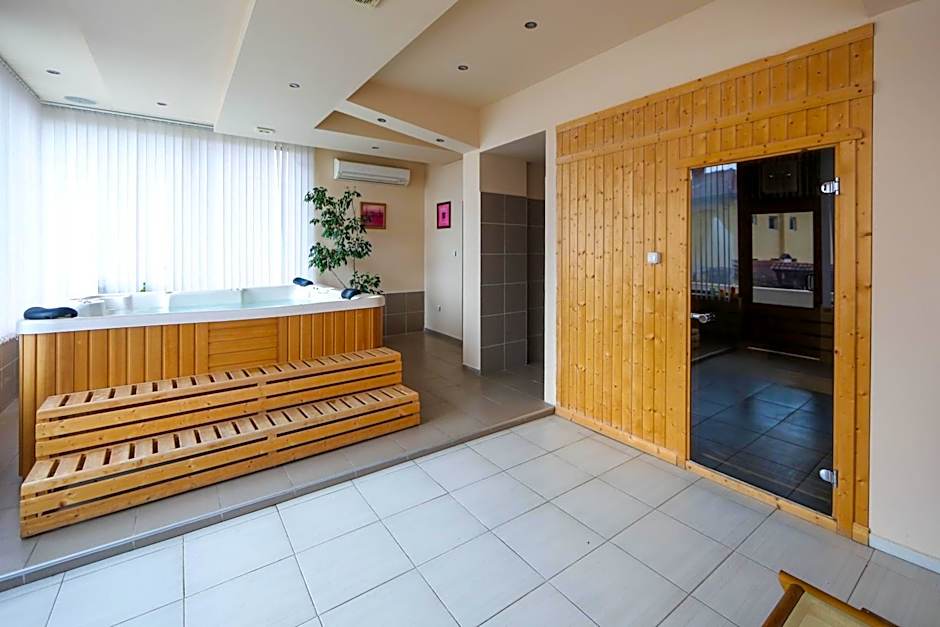 Sharkov Family Hotel