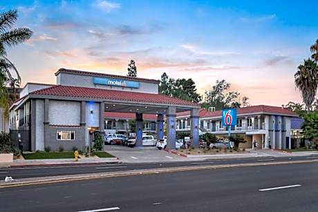 Motel 6 La Mesa CA