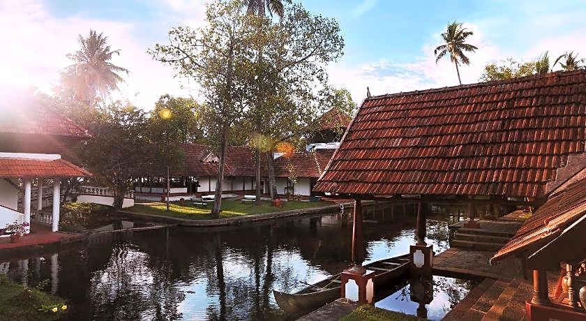 Coconut Lagoon - CGH Earth