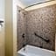 Travelodge by Wyndham Brea