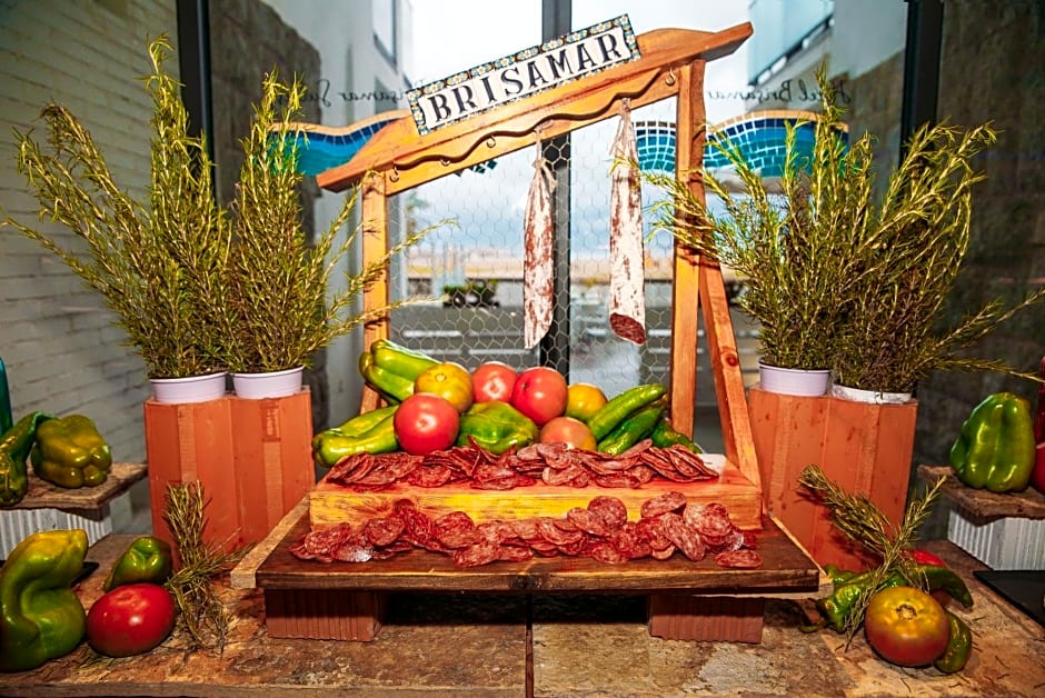 Hotel Brisamar Suites