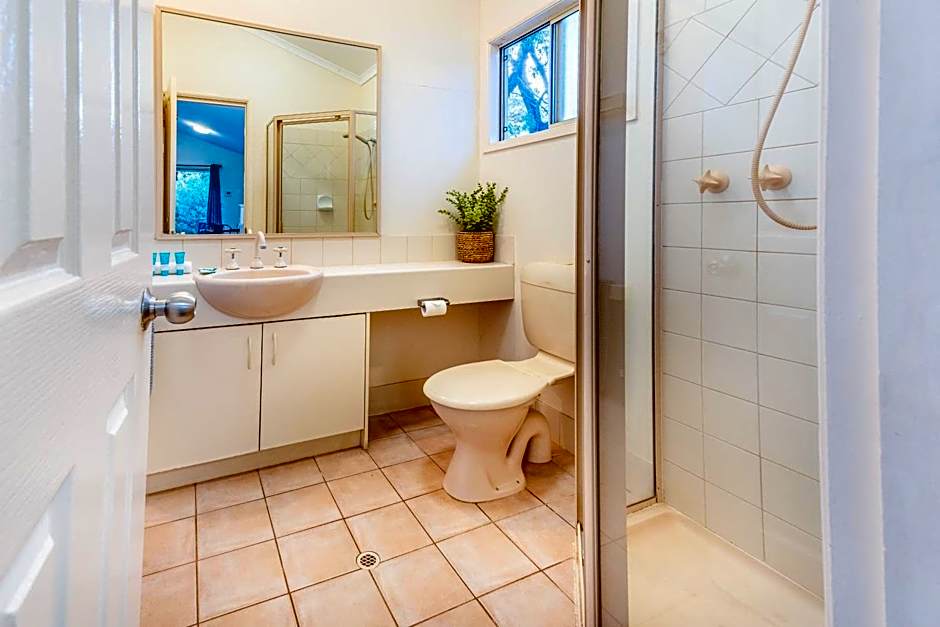 Tasman Holiday Parks - Yallingup Caves