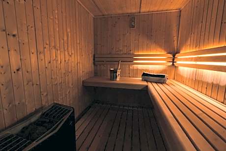 Grand Executive Suite