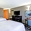 Hampton Inn By Hilton And Suites Calgary-Airport