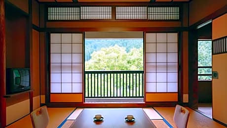 Japanese-style room 12 tatami mats non-smoking Aizomekan Chikusuikan