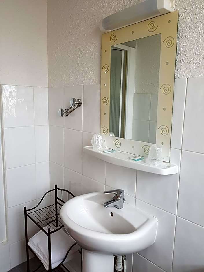 Hotel Bar Restaurant Saint Paul