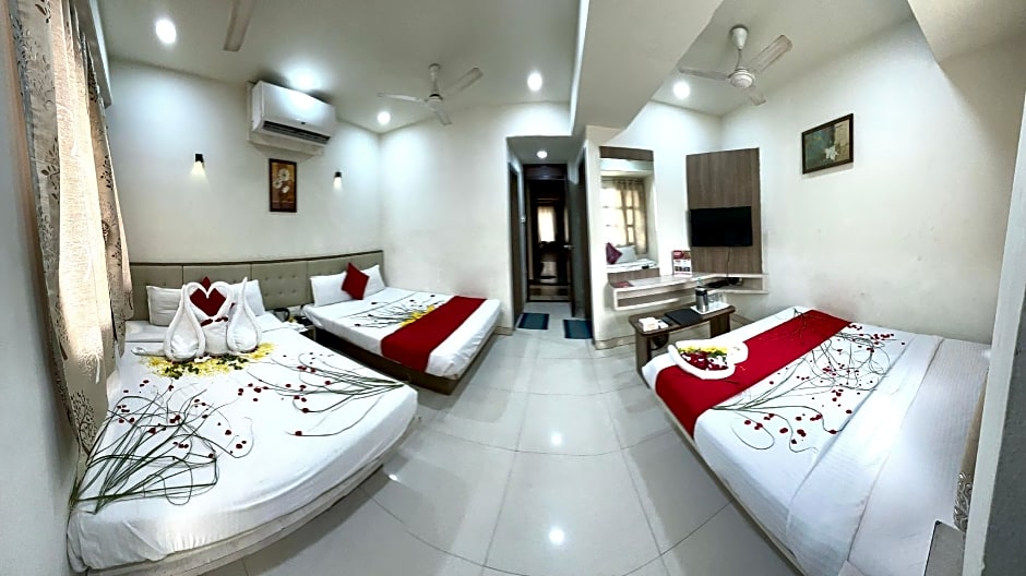 Hotel Sai Chhatra