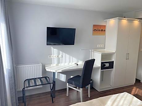Superior Single Room