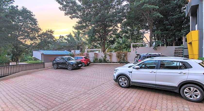 Sterling Yelagiri