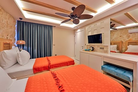 Private Pool