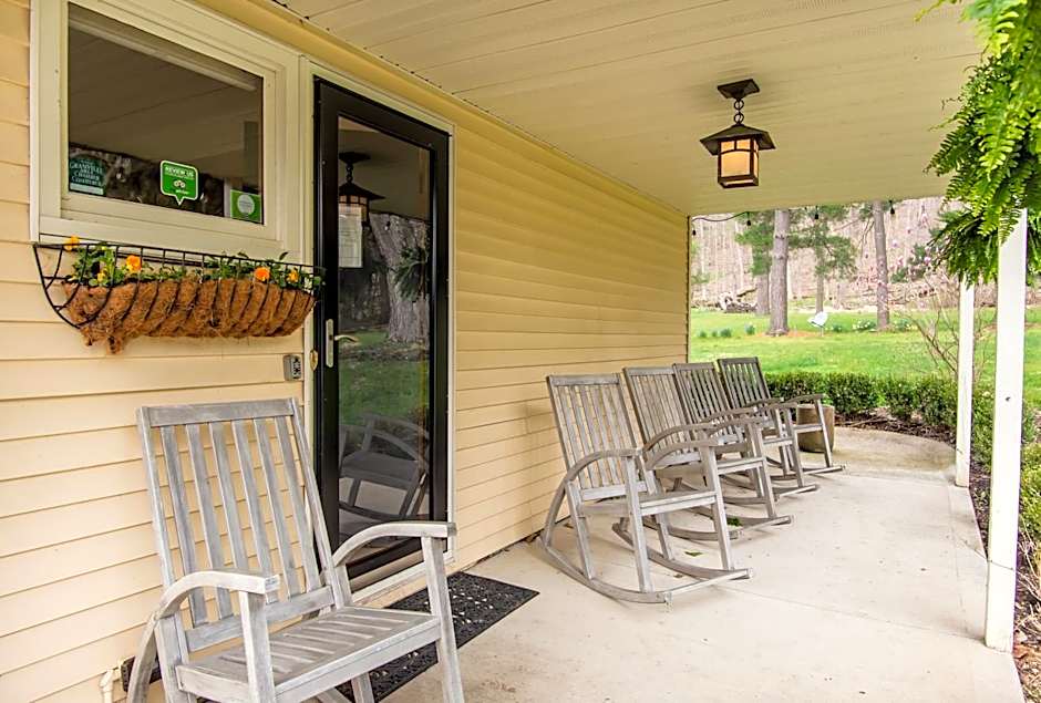 The Broadway Guest House