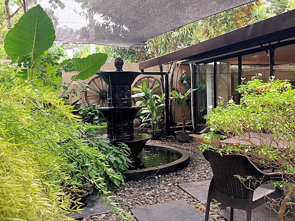 11th Street Bed and Breakfast
