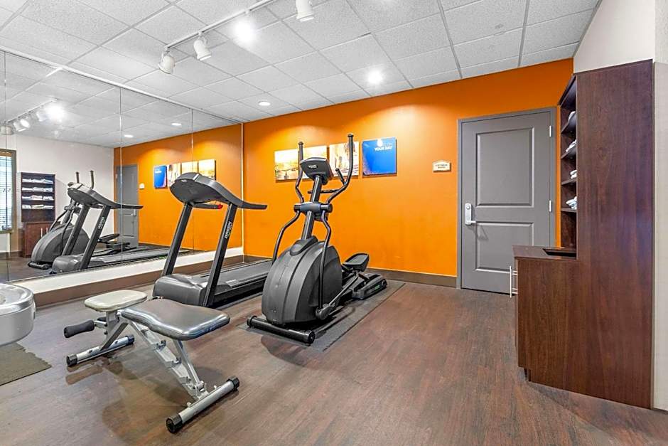 Comfort Suites Jackson I-40