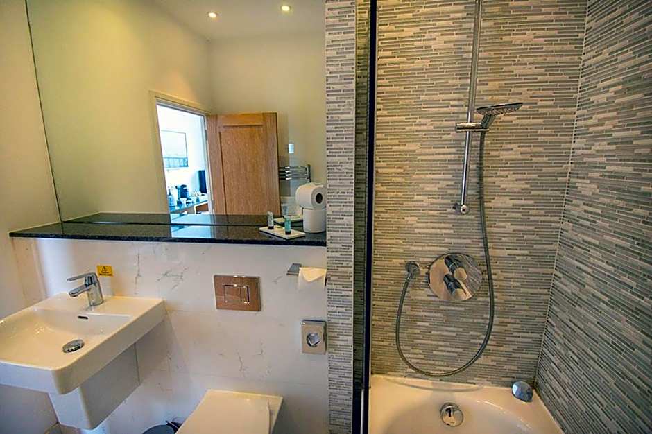 Beachcliff Rooms & Apartments