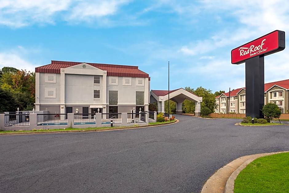 Red Roof Inn & Suites Newnan