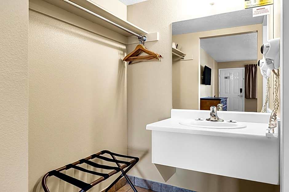 Virgin River Casino and Lodge