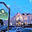 The Carriage House Inn Newport