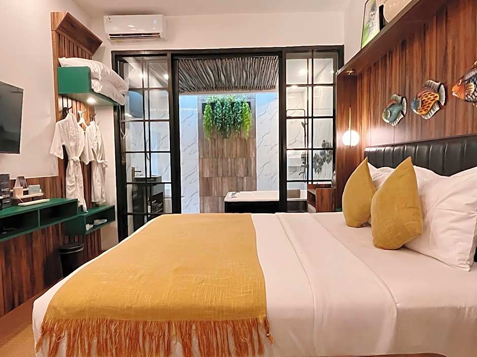 Oak Tree Urban Hotel