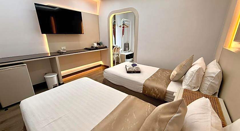 Bed by City Surawong Patpong