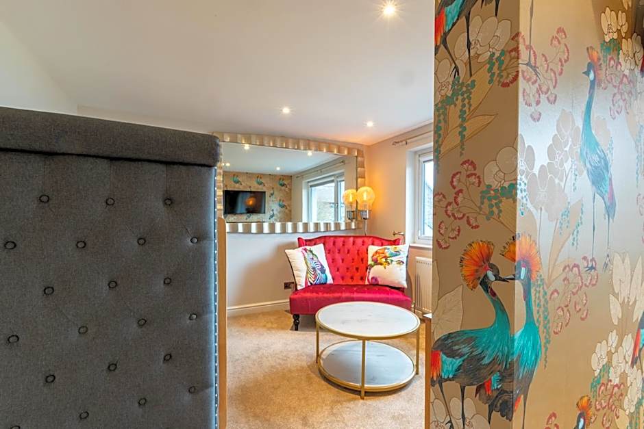 Holly Lodge Guest House with FREE off site health club