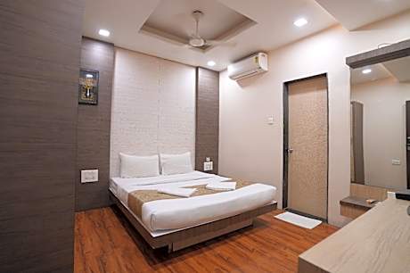 Double Bed - AC Room