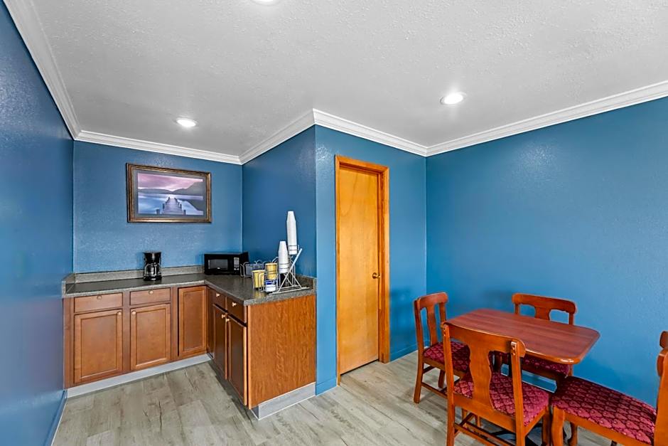 Americas Best Value Inn Indianola