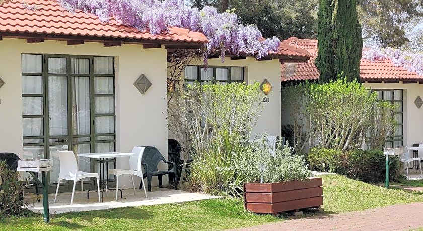 Shoresh Green Hills Hotel