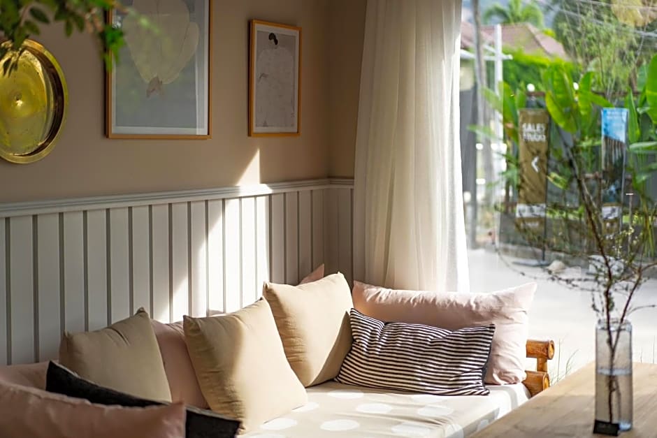 Two Villas Holiday Phuket: Oxygen Bang Tao Beach