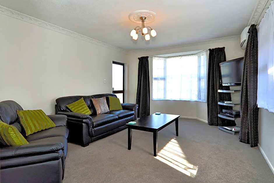 Metropolitan Executive Motel on Riccarton