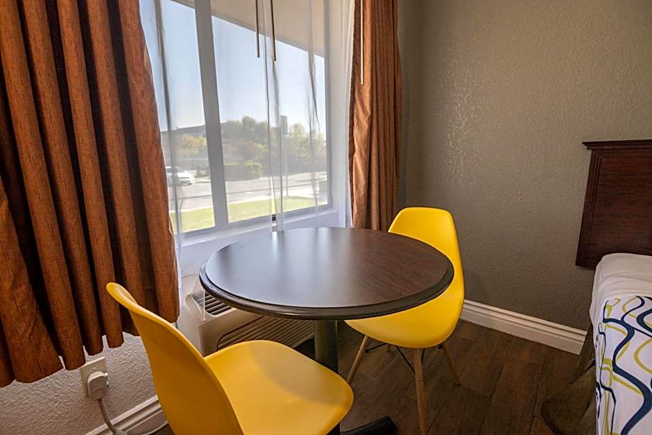 Hospitality Inn