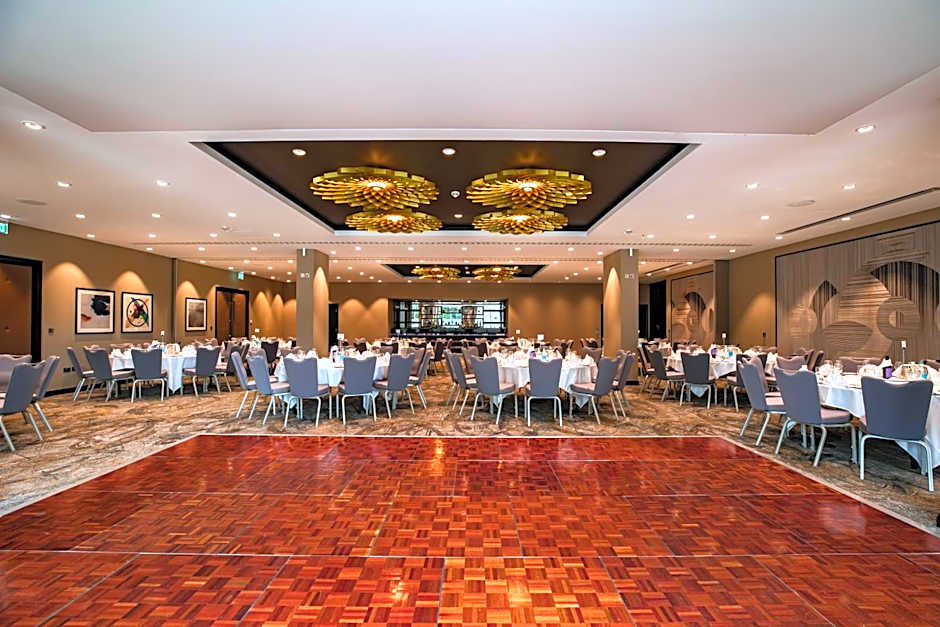 DoubleTree by Hilton Hotel Woking