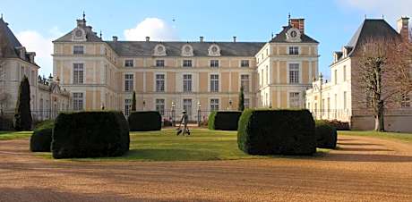 Chateau Colbert