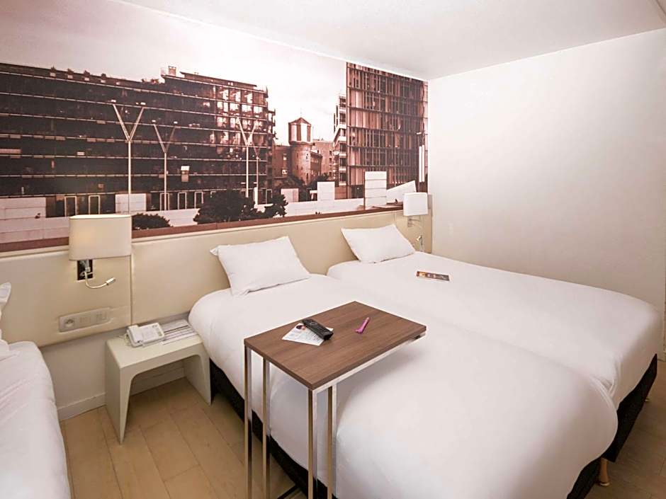 Ibis Styles Paris Tolbiac Bibliotheque