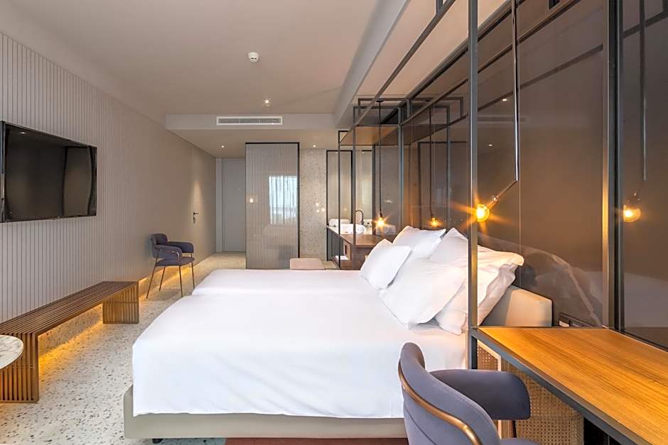 NEXT - by Savoy Signature