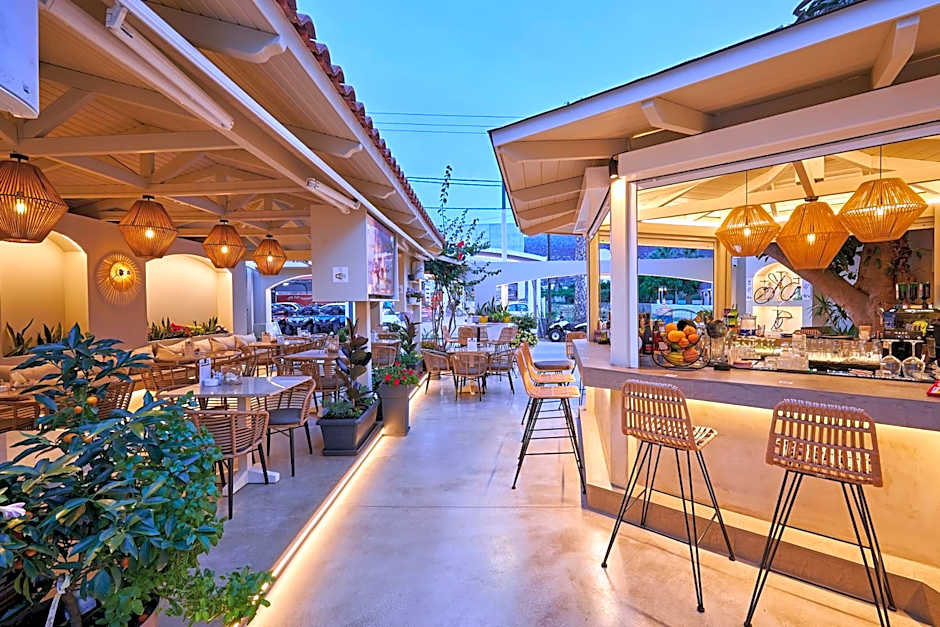 Mila Malia Studios Hotel