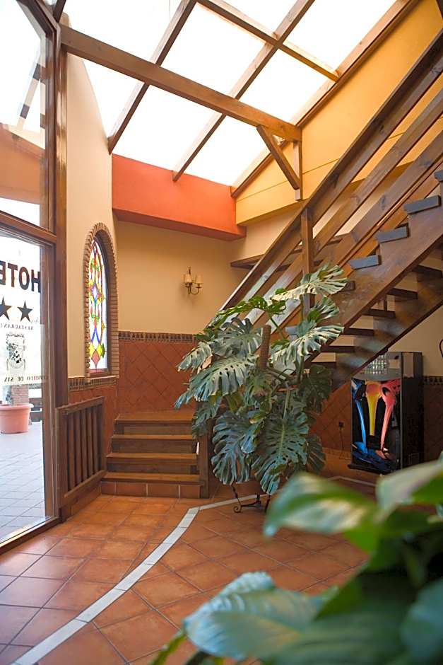 Hotel-Restaurante Cerrillo San Marcos