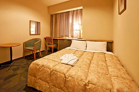 Single Room - Non-Smoking
